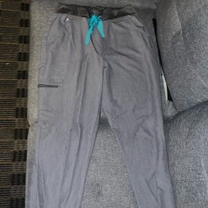 Figs jogger scrub bottoms size medium gray